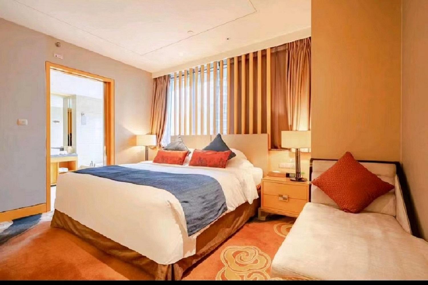 Felton Grand Hotel Chengdú Exterior foto