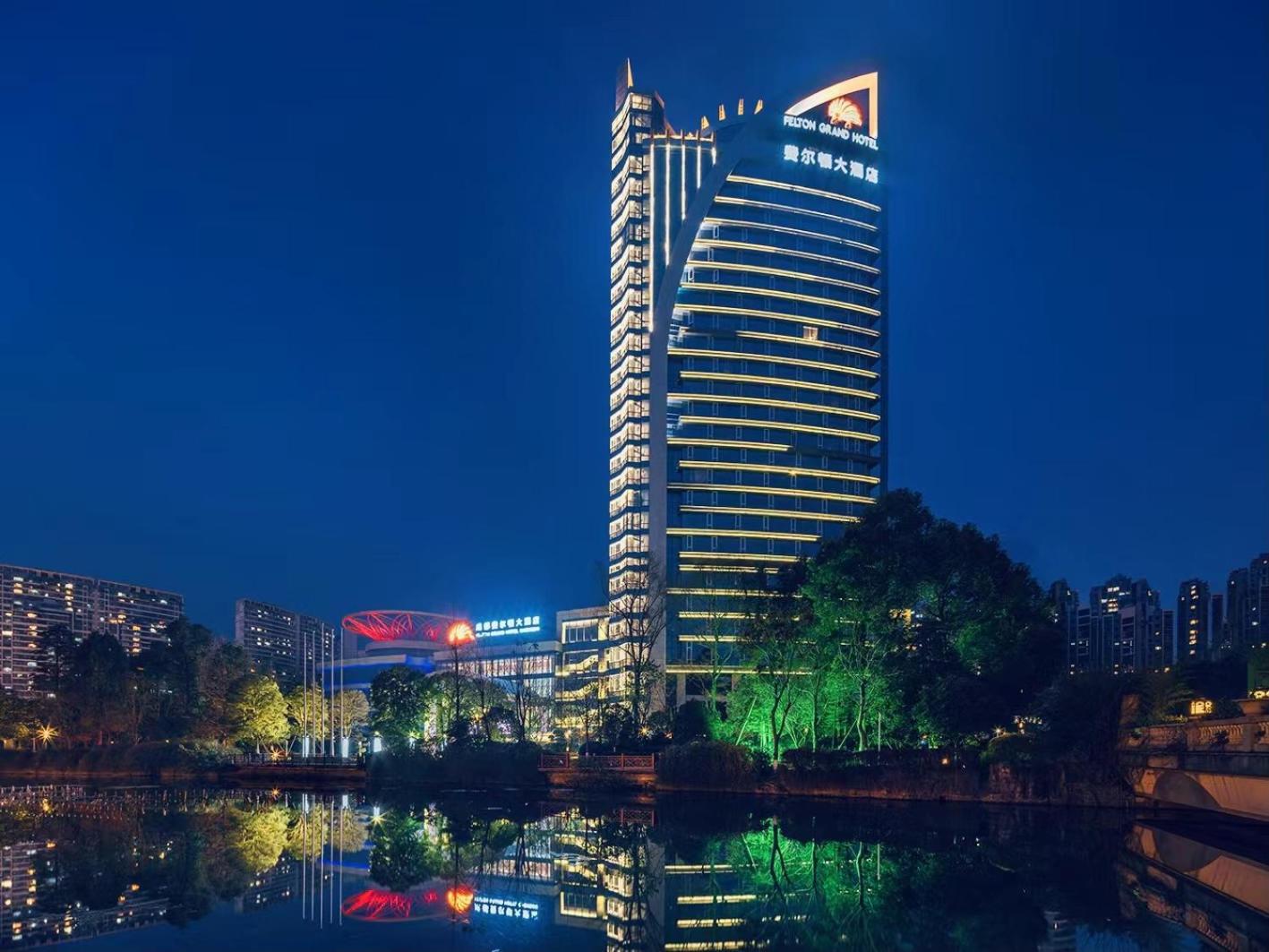 Felton Grand Hotel Chengdú Exterior foto