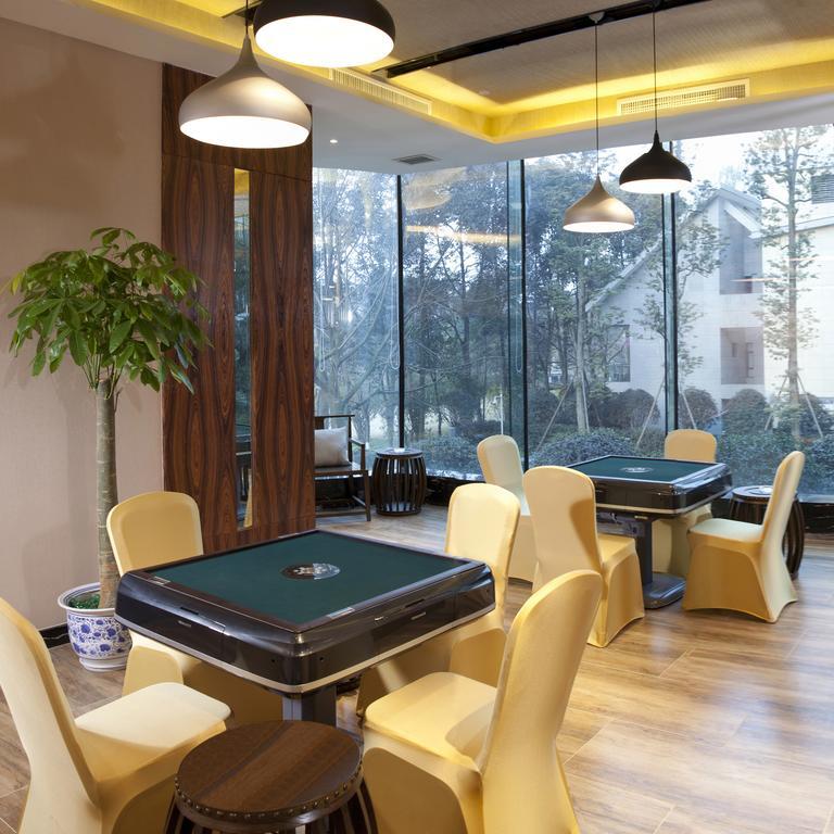 Felton Grand Hotel Chengdú Exterior foto